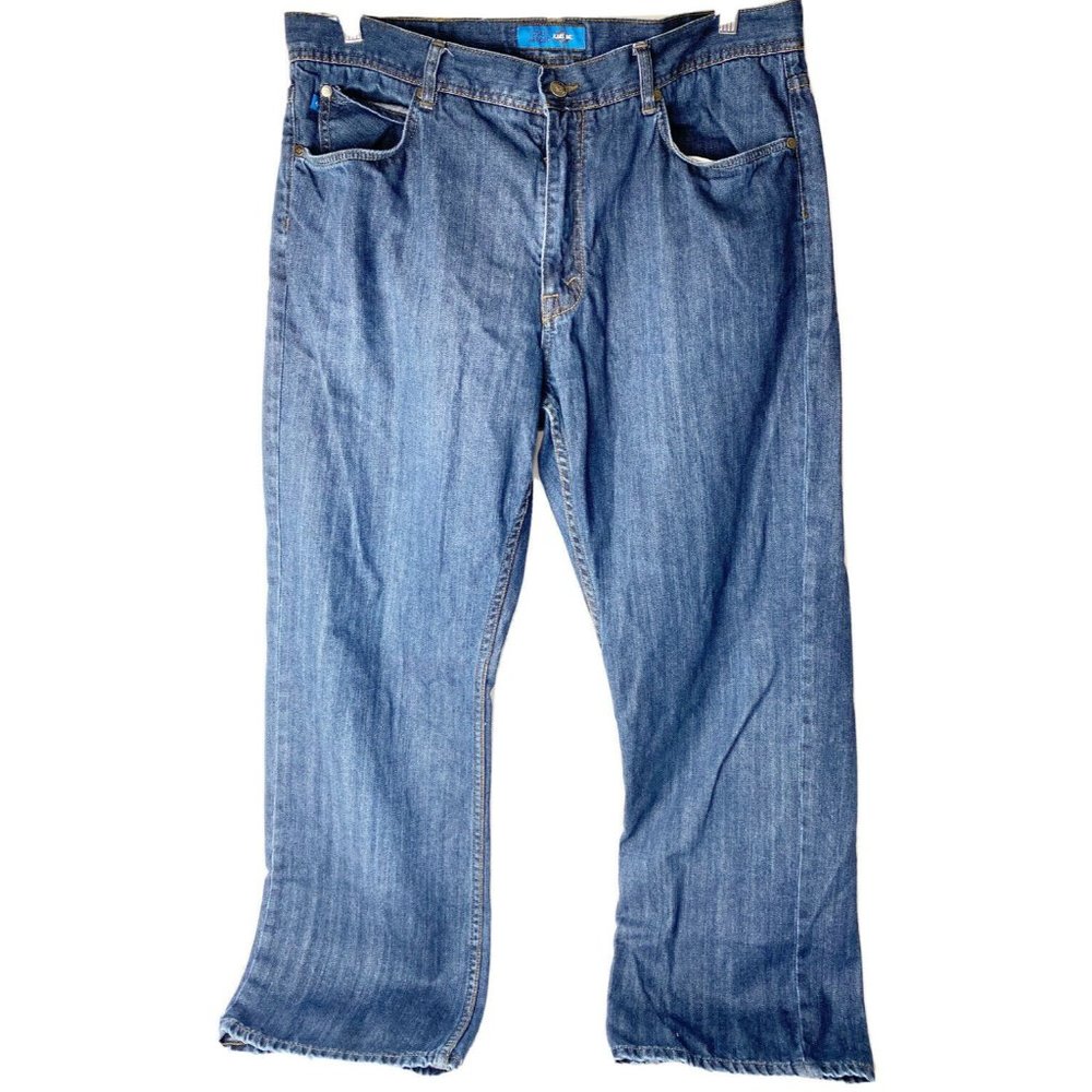 Joseph Abboud Men's Jeans 38 X 32 (Actual 38 X 30) Med Wash Straight Leg Classic